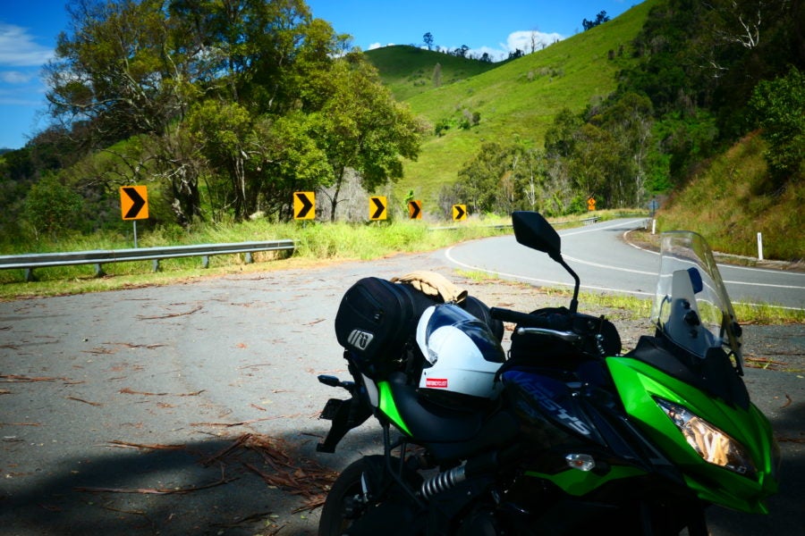 Ah! Corners are the natural environment of the Versys 650.